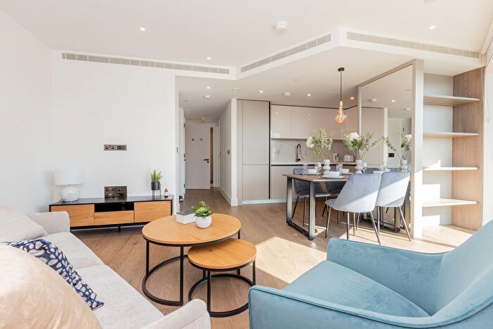 2 Bedroom Flat To Rent In White City Living, Westmont Apartments, Fountain Park Way, White City, W12
