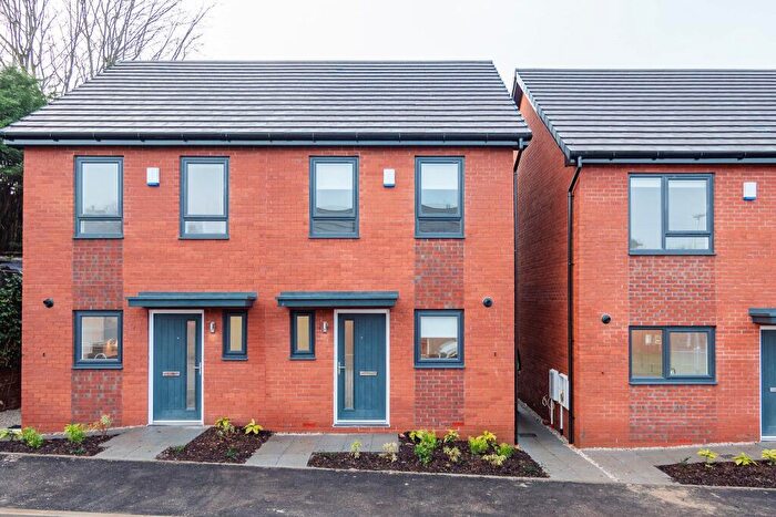 2 Bedroom House To Rent In Barnabas Drive, Salford, M6