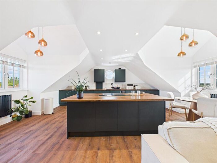 2 Bedroom Flat To Rent In House Lane, Arlesey, SG15