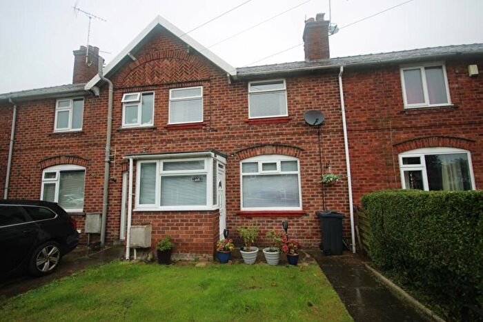 2 Bedroom Terraced House To Rent In Appleyards Lane, CH4