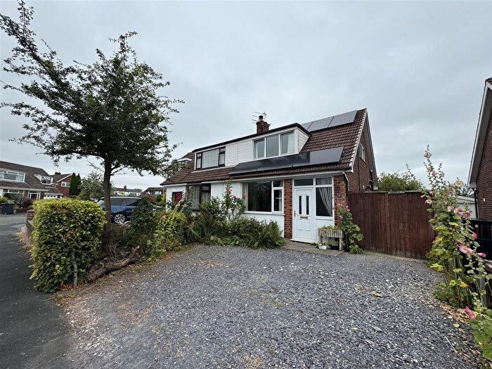 2 Bedroom Property To Rent In Eastfield Drive, Longton, PR4