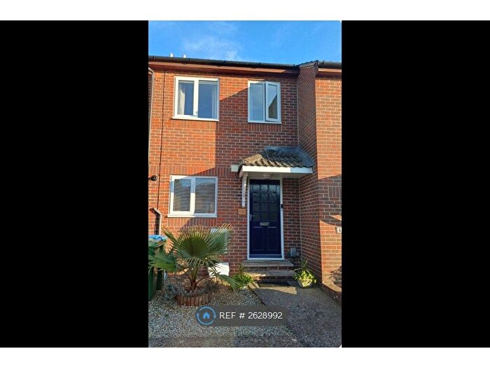 2 Bedroom Terraced House To Rent In Dempsey Close, Southampton, SO19
