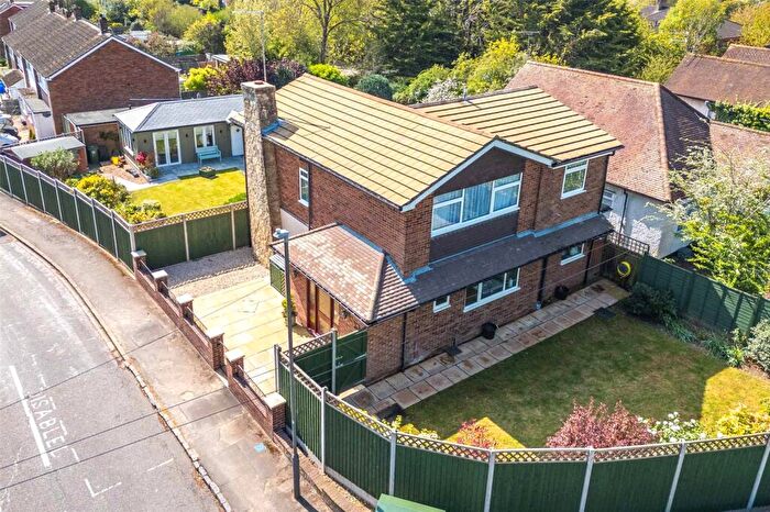 5 Bedroom Detached House For Sale In Willowmead Gardens, Marlow, Buckinghamshire, SL7