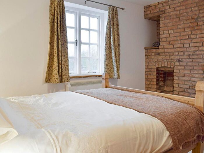 2 Bedroom Cottage To Rent In Hatton Bottom Lock, Warwick, CV35