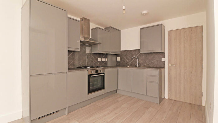 2 Bedroom Apartment To Rent In Bellegrove Road, Welling, DA16