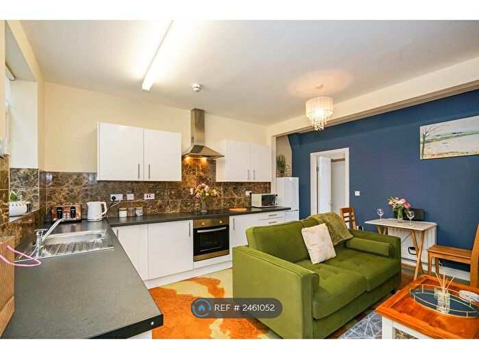 1 Bedroom Flat To Rent In Eccles Town Centre, Eccles, M30