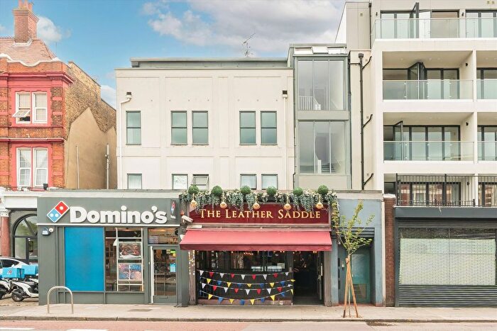 1 Bedroom Flat To Rent In Broadway, Ealing, W13