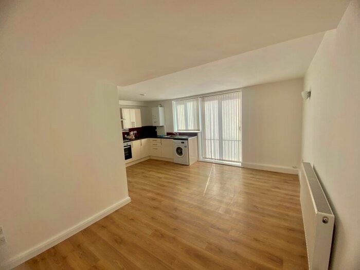 2 Bedroom Apartment To Rent In Prenton Hall Road, Prenton, CH43