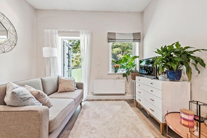 1 Bedroom Flat To Rent In Stert Street, Abingdon, OX14