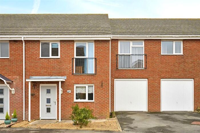 2 Bedroom Terraced House For Sale In Beauchamp Drive, Newport, Isle Of Wight, PO30