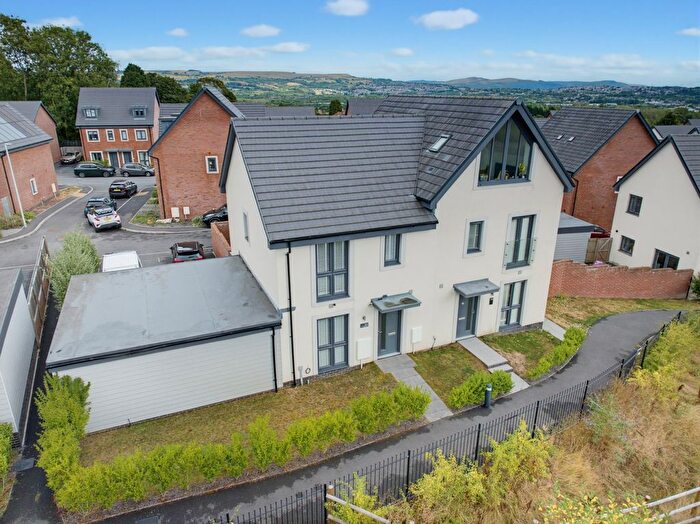 3 Bedroom Semi-Detached House For Sale In Waun Fawr, Cwmrhydyceirw, Swansea, Swansea, SA6