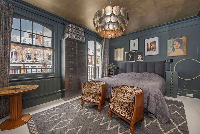 4 Bedroom End Of Terrace House To Rent In Margravine Gardens, London, W6