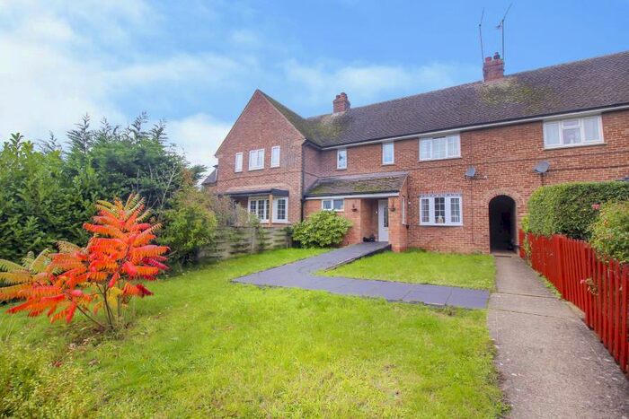 3 Bedroom Terraced House To Rent In Pitcher Lane, Loughton, MK5