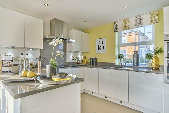 4 Bedroom Detached House To Rent In Mahaddie Way, Warboys, Huntingdon, PE28