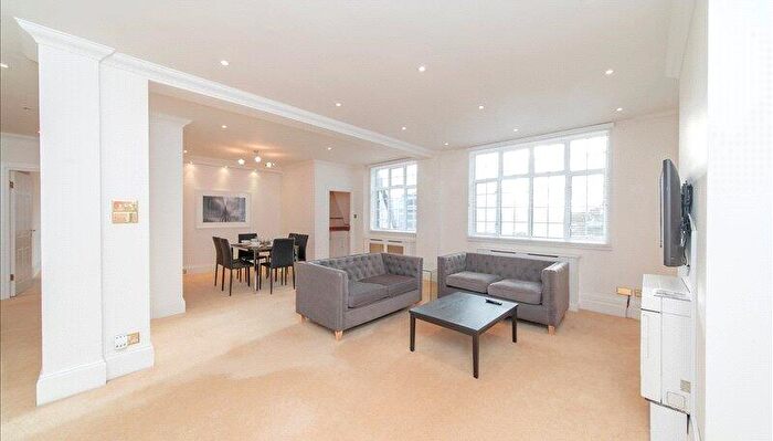 3 Bedroom Flat To Rent In Strathmore Court, Park Road, NW8