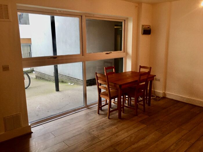 Studio To Rent In Rollins Street, South Bermondsey London, SE15