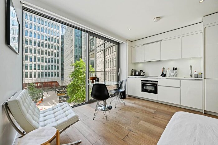 1 Bedroom Studio For Sale In Central St. Giles Piazza, Covent Garden, London, WC2H