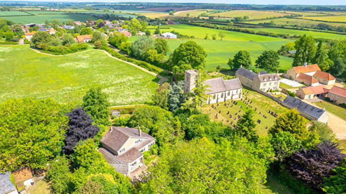 3 Bedroom Detached House For Sale In Water Lane In Swayfield, Grantham, NG33