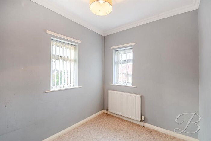 3 Bedroom Semi-Detached House To Rent In George Street, Warsop, Mansfield, NG20