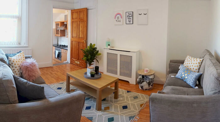 3 Bedroom Flat To Rent In Tosson Terrace, NE6