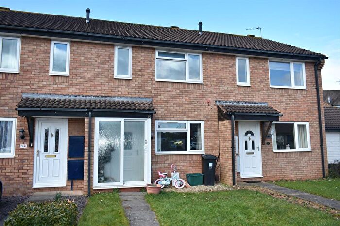 3 Bedroom Terraced House To Rent In Cheshire Close, Yate, Bristol, BS37