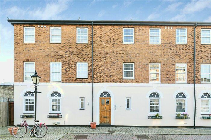 1 Bedroom Flat To Rent In Copenhagen Gardens, London, W4