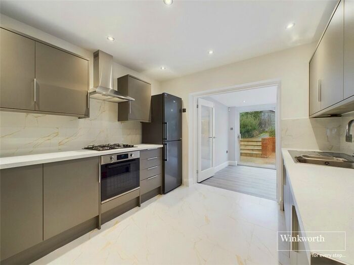 3 Bedroom Bungalow To Rent In Richmond Gardens, Harrow, HA3