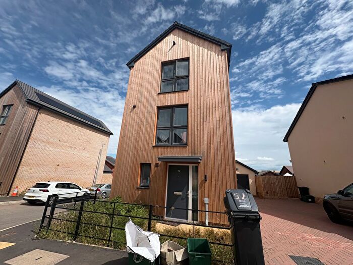 5 Bedroom Property To Rent In Clover Way, Bristol, BS34