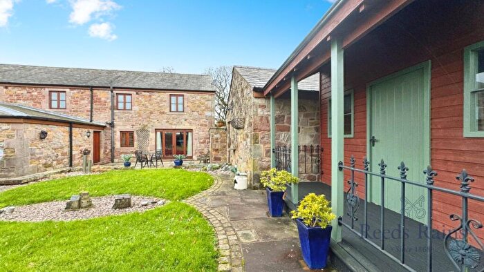 4 Bedroom Semi-Detached House For Sale In Cuerdale Lane, Walton-le-Dale, Preston, Lancashire, PR5