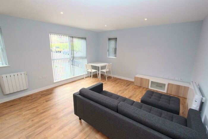 1 Bedroom Apartment To Rent In Lower Compton Road, Plymouth, Devon, PL3