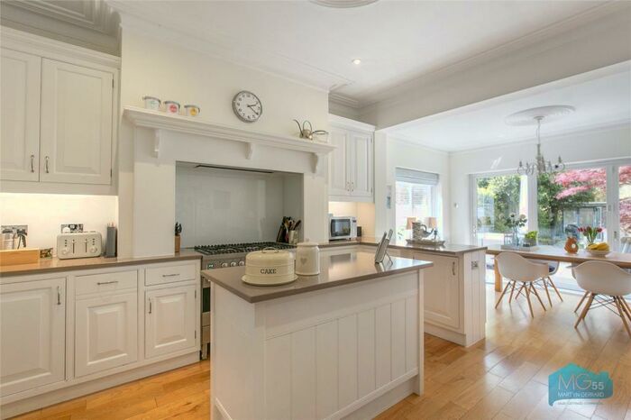 4 Bedroom Terraced House To Rent In Park Avenue South, Crouch End, London, N8