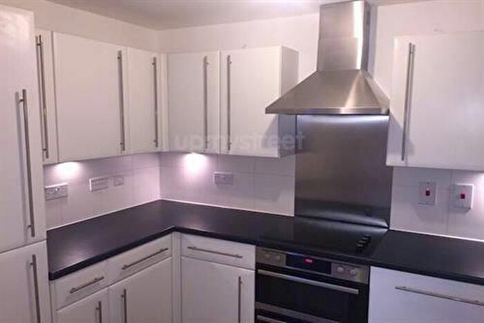 2 Bedroom Apartment To Rent In Brunel House, Chancellor Way, Dagenham, RM8
