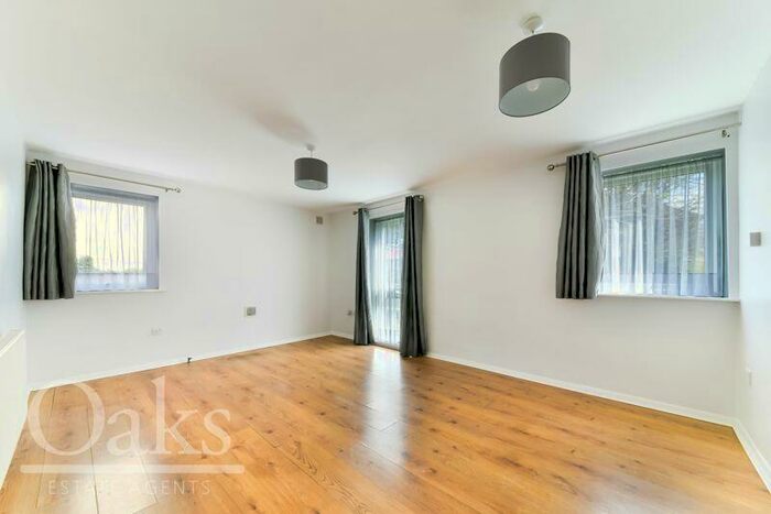 1 Bedroom Flat To Rent In Havelock Road, Addiscombe, CR0