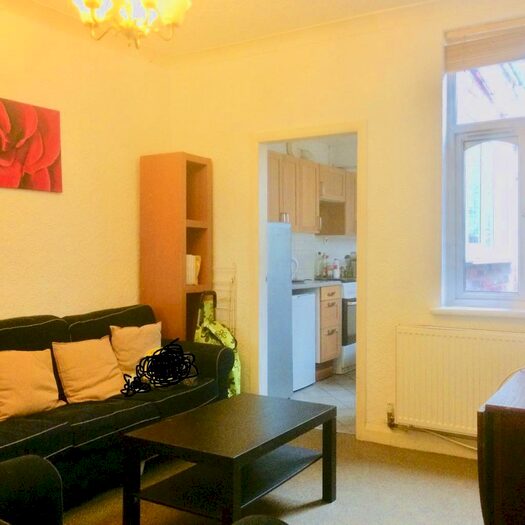 3 Bedroom Terraced House To Rent In Lottie Road, Selly Oak, Birmingham, B29