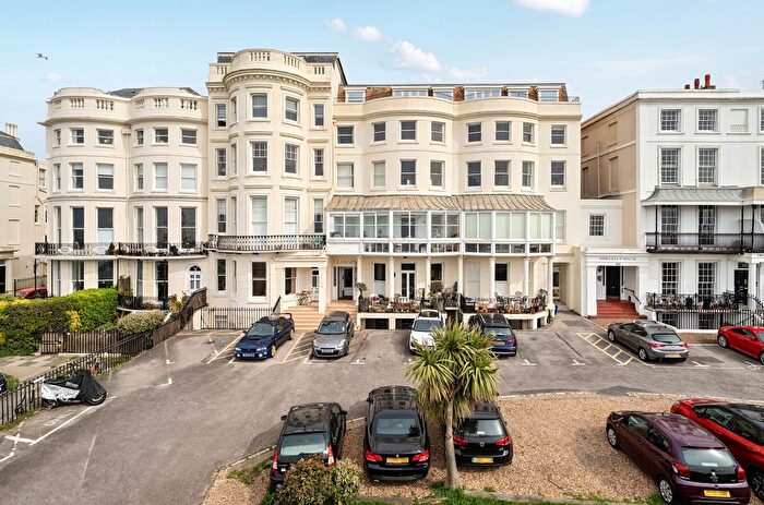 3 Bedroom Flat For Sale In Marine Parade, Brighton, East Sussex, BN2