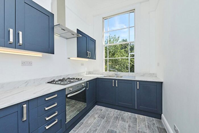 1 Bedroom Flat To Rent In Princess Road, Kilburn Park, NW6