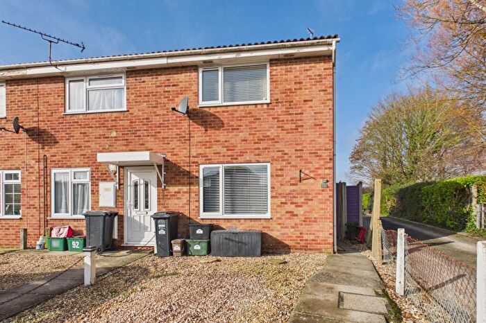 2 Bedroom End Of Terrace House For Sale In Fosseway, Clevedon, North Somerset, BS21