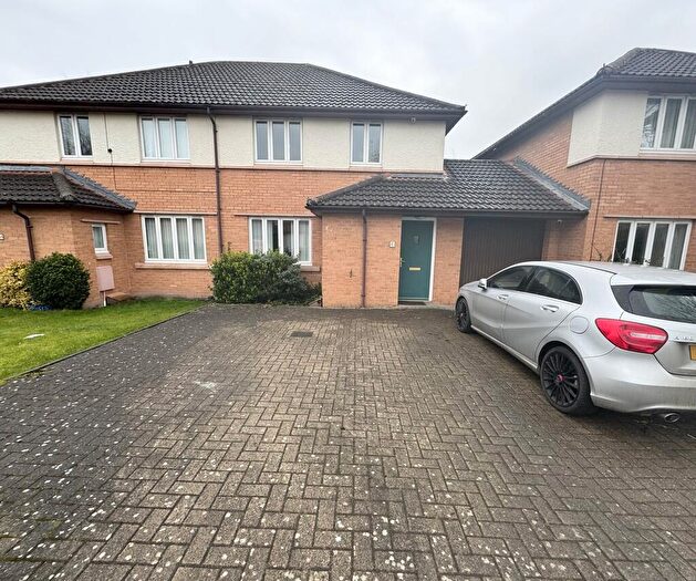 3 Bedroom Semi Detached House To Rent In Bourne Avenue, Darlington, DL1