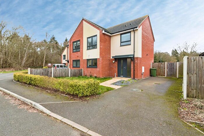 2 Bedroom Semi-Detached House For Sale In Woodside, Brampton, Beccles, NR34