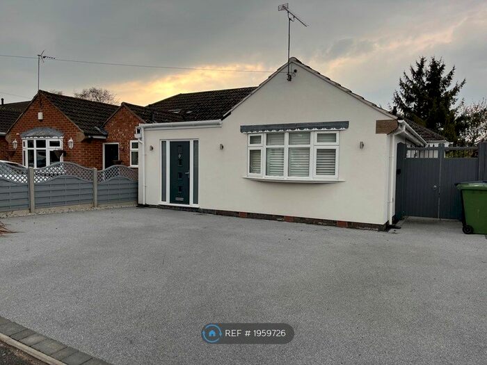 2 Bedroom Bungalow To Rent In Roxburgh Croft, Leamington Spa, CV32