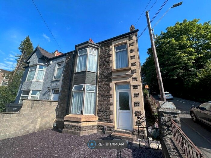 2 Bedroom Flat To Rent In Brooklands, Cwmavon, Port Talbot, SA12