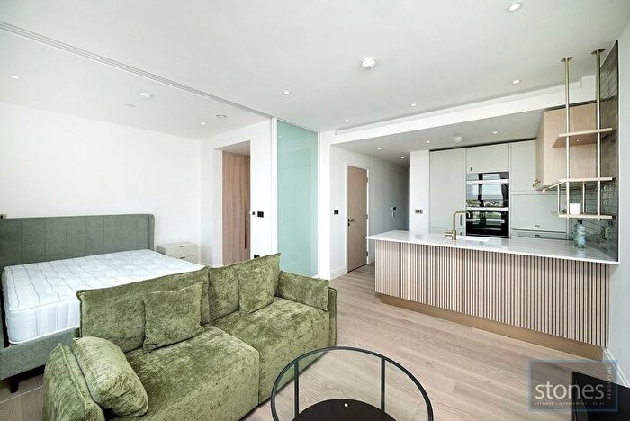 1 Bedroom Flat To Rent In Engine House Way, Chalk Farm, London, NW1