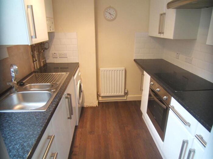 1 Bedroom Flat To Rent In Temperance Hall, Fountain Street, Morley, LS27