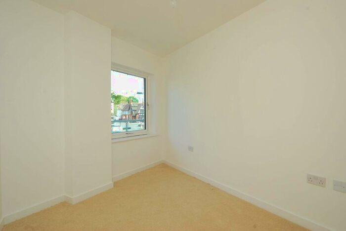 2 Bedroom Flat To Rent In Osbury Court, South Harrow, Harrow, HA2