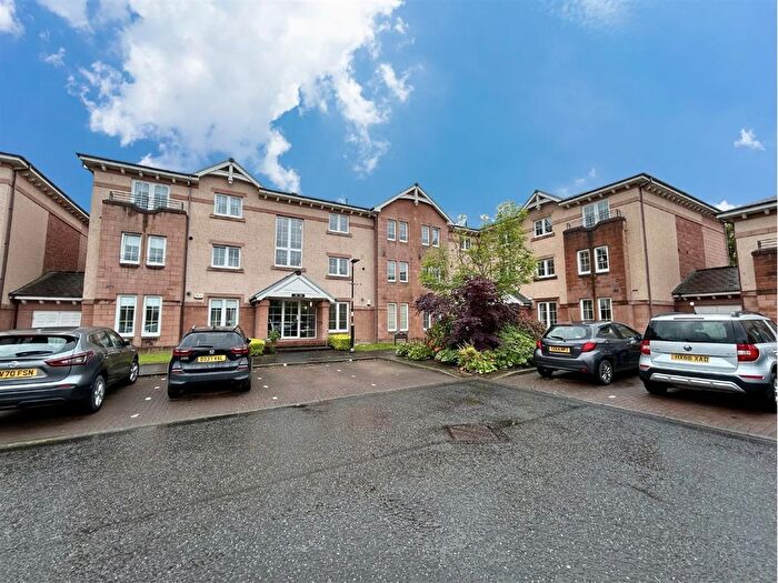 3 Bedroom Flat For Sale In Old Station Court, Bothwell, Glasgow, G71