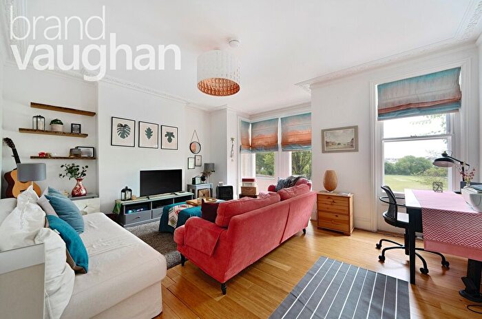 2 Bedroom Flat To Rent In Preston Drove, Brighton, East Sussex, BN1