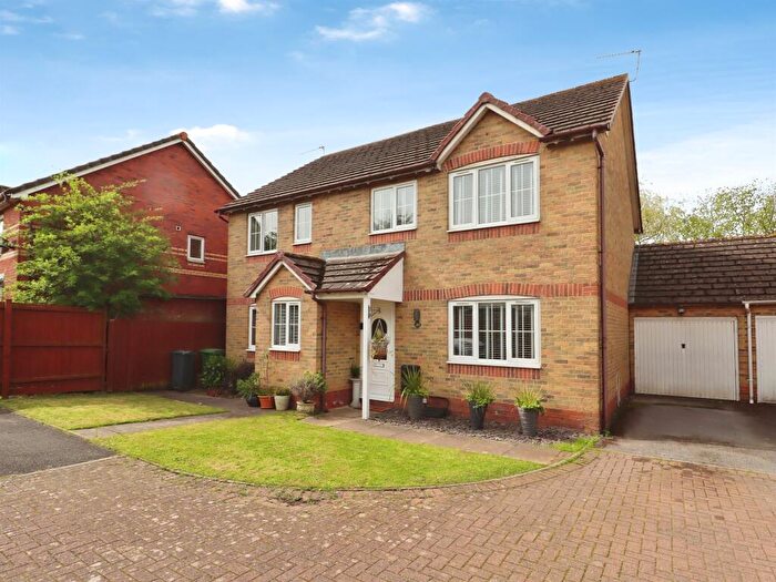 3 Bedroom Semi Detached House For Sale In Great Burnet Close, St. Mellons, Cardiff, CF3