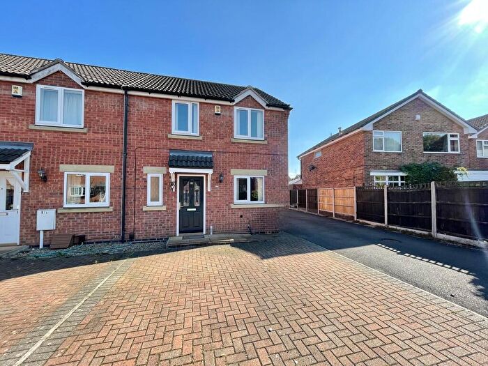 3 Bedroom Semi-Detached House To Rent In Emerys Road, Gedling, Nottingham, NG4