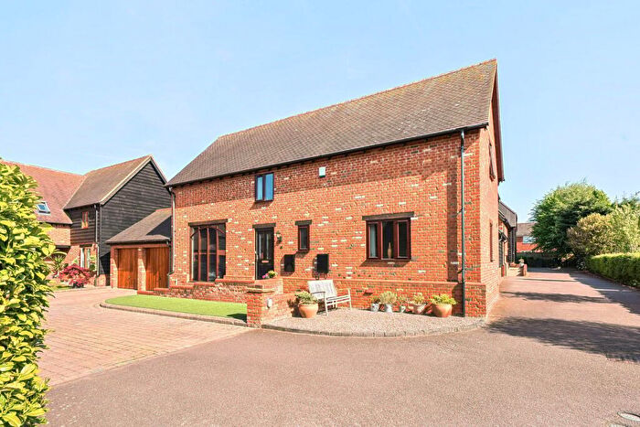 4 Bedroom Country House For Sale In Moorland Close, Flitton, MK45