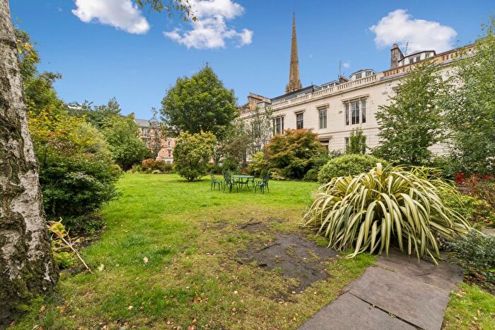 2 Bedroom Flat To Rent In Lansdowne Crescent, Glasgow, Glasgow City, G20